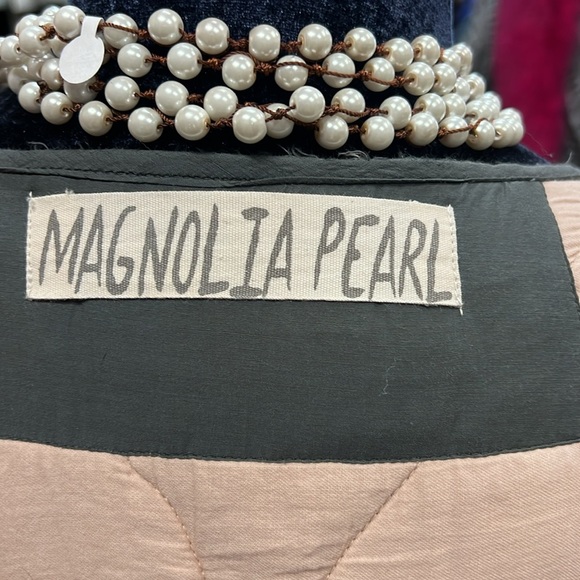 Magnolia Pearl archangel coat - Picture 3 of 5